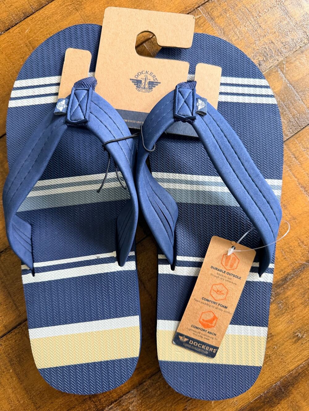 Dockers Men's Stripe Flip Flops Navy Blue Thong Sandals Size XL 11-12 NWT